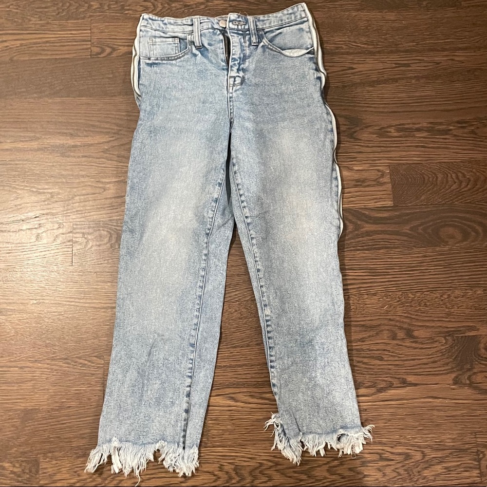 Zip Up Jeans